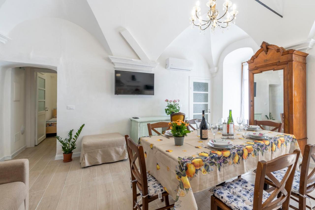 Agriturismo Il Vecchio Mulino Terzorio Eksteriør billede